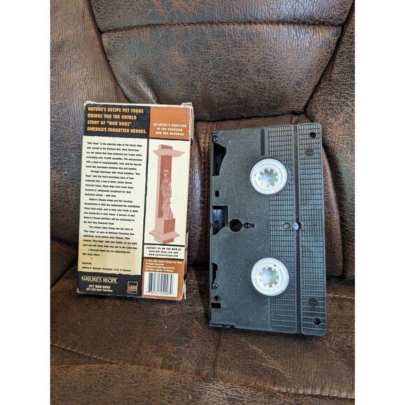 War Dogs America's Forgotten Heroes: Untold Story of Dogs in Combat VHS Vietnam - Picture 2 of 2